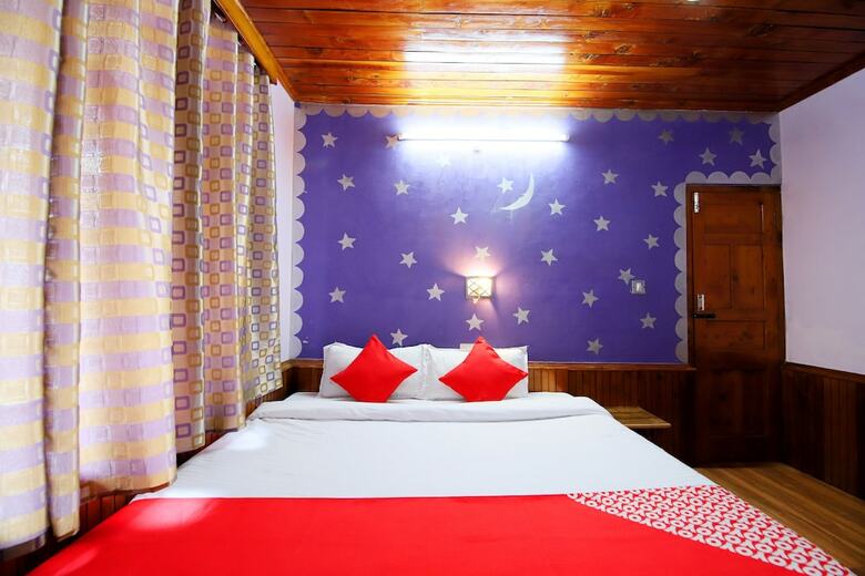 Hotel Oyo 13832 Chetna