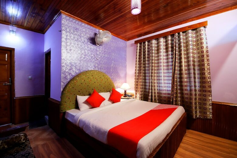 Hotel Oyo 13832 Chetna