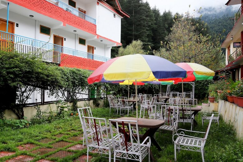 Hotel Oyo 13832 Chetna
