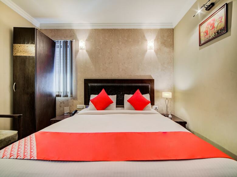 Hotel Oyo 28579 Ss Calypso