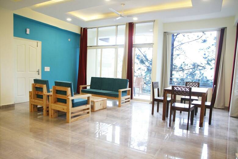 Hotel Oyo Home 22016 Hill View 2bhk