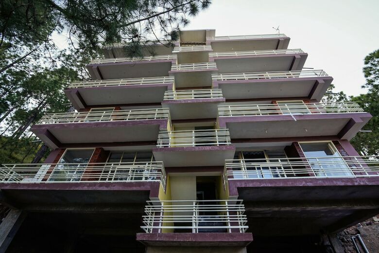 Hotel Oyo Home 22016 Hill View 2bhk