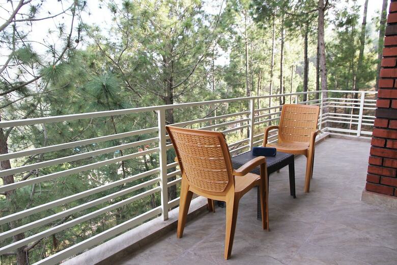 Hotel Oyo Home 22016 Hill View 2bhk