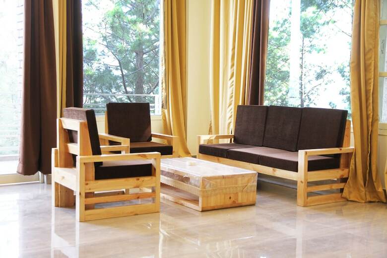 Hotel Oyo Home 22016 Hill View 2bhk