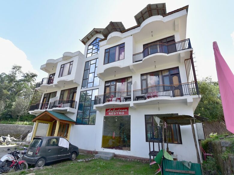 Oyo 18411 Hotel Aarya