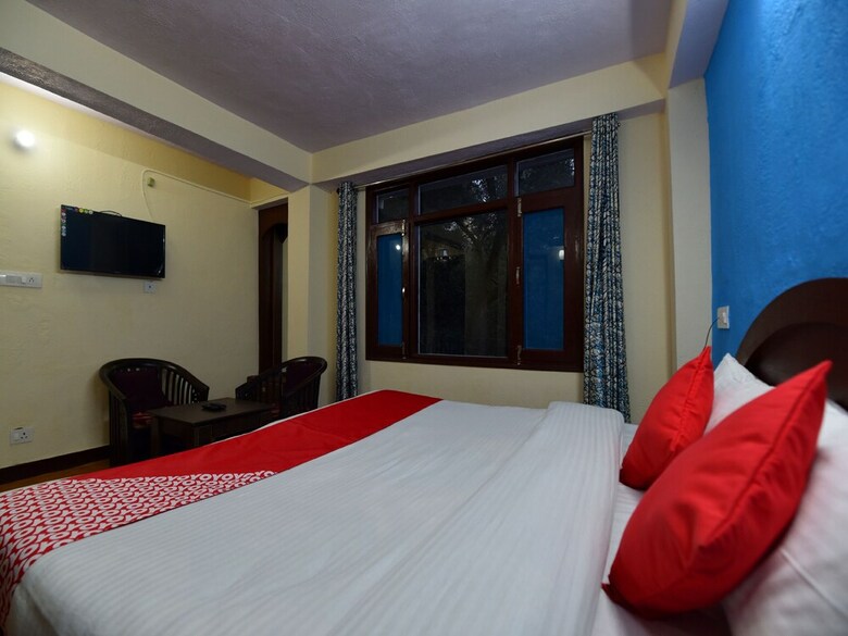 Hotel Oyo 27622 Gautam Regency
