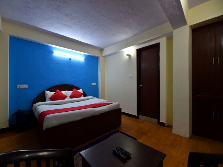 Hotel Oyo 27622 Gautam Regency