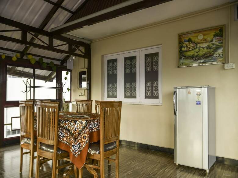 Hotel Oyo 28641 Vijaya Deepa Guest House