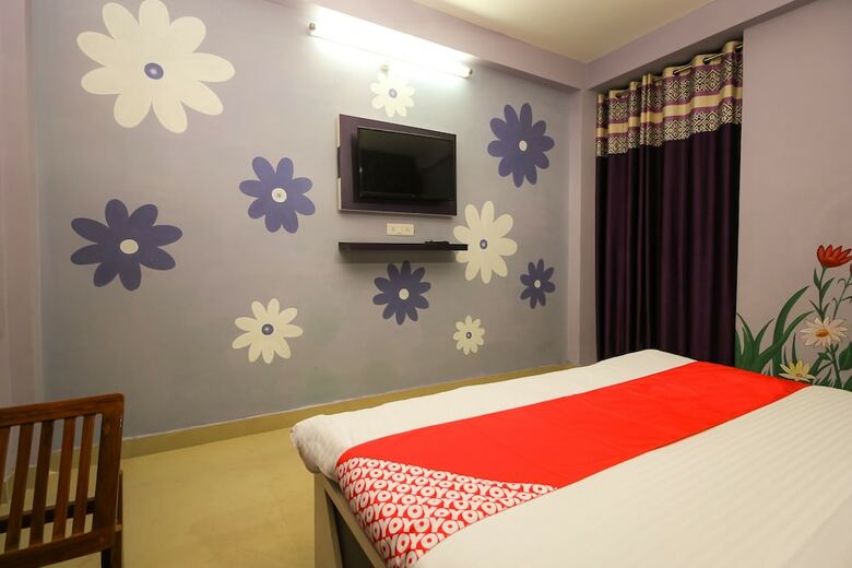 Hotel Oyo 28573 The Panda