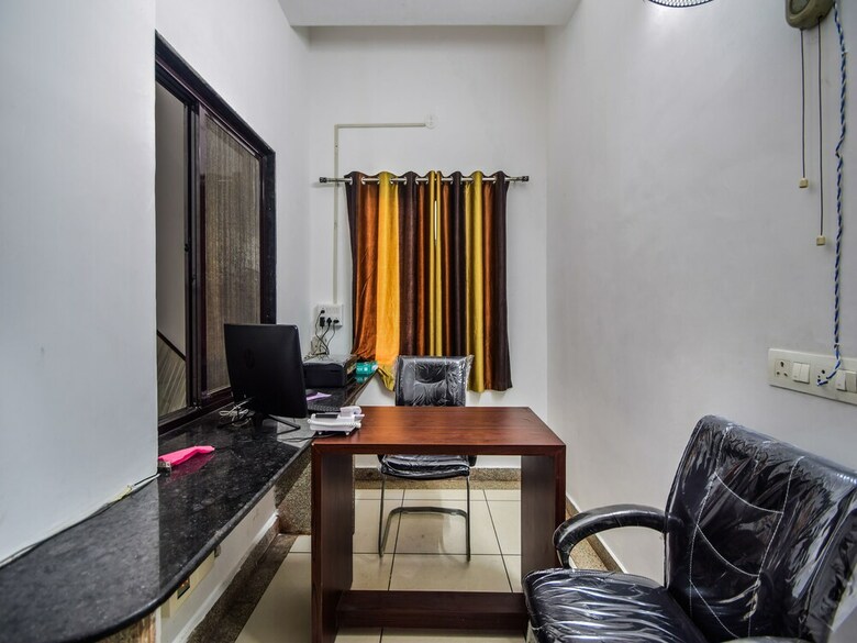 Oyo 23381 Hotel Sagar Ratna
