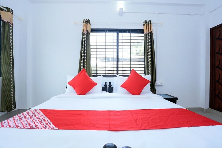 Hotel Oyo 17186 Sunshine