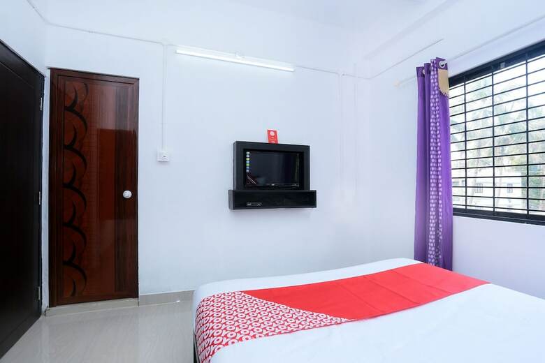 Hotel Oyo 17186 Sunshine
