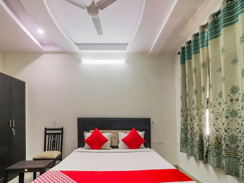 Hotel Oyo 26863 Raj Villa