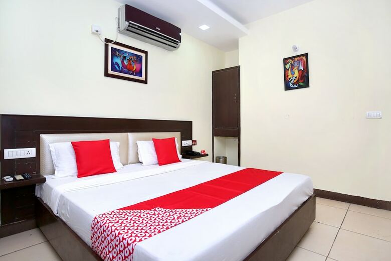 Hotel Oyo 18540 Black Diamond