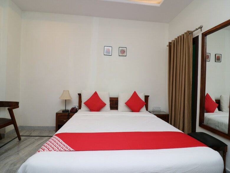 Oyo 27759 Hotel Rajputana