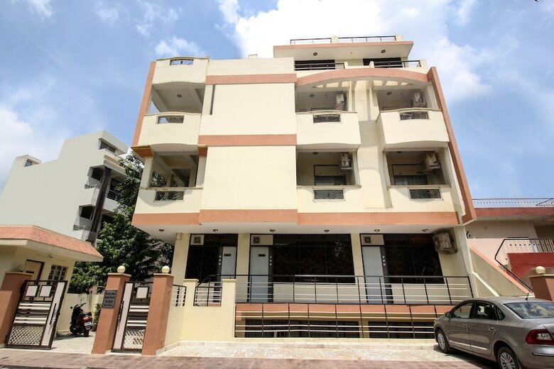 Oyo Home 18384 Fabulous Stay