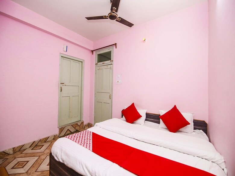 Hotel Oyo 26979 Nogo Guest House
