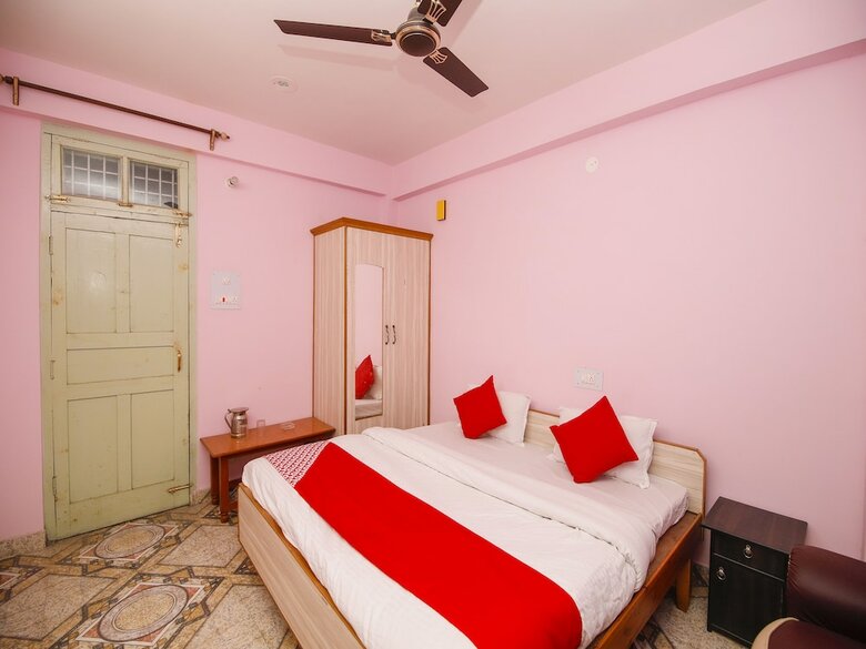 Hotel Oyo 26979 Nogo Guest House