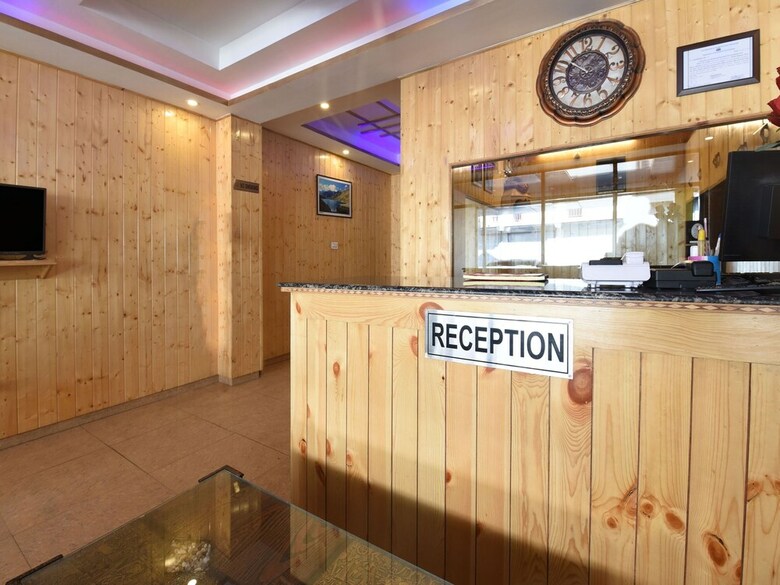 Hotel Oyo 23604 Parth Regency