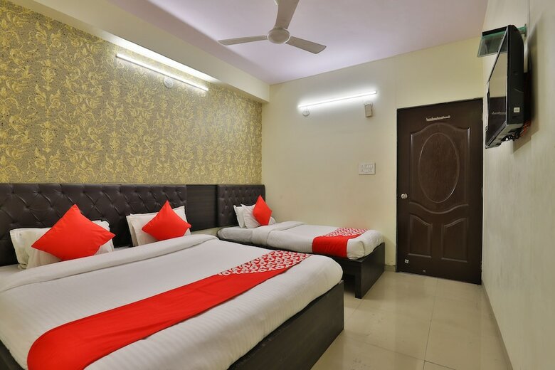 Hotel Oyo 28344 Siddhi Vinayak Rooms