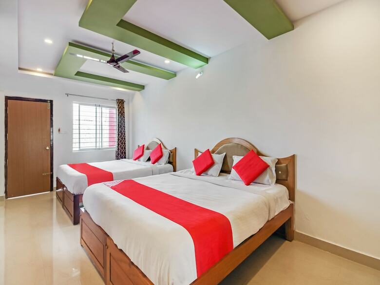 Hotel Oyo 28303 Yesh Comforts