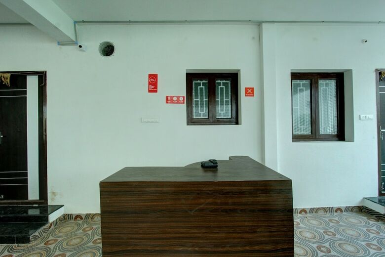 Hotel Oyo 24597 Dheeran Home Stay