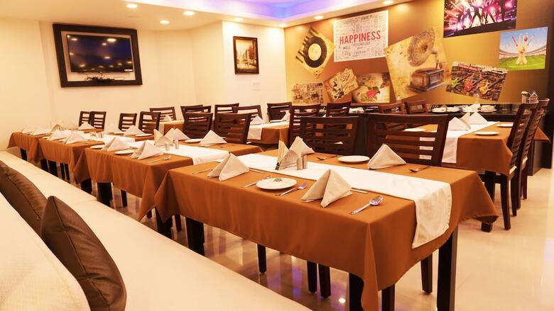 Hotel Max Clarks Inn Bhagalpur