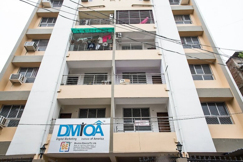 Hotel Oyo 16360 Green Homes