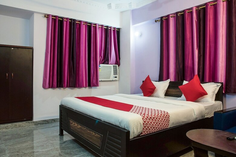 Hotel Oyo 16360 Green Homes