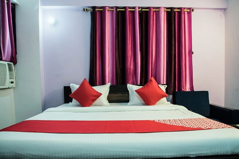 Hotel Oyo 16360 Green Homes