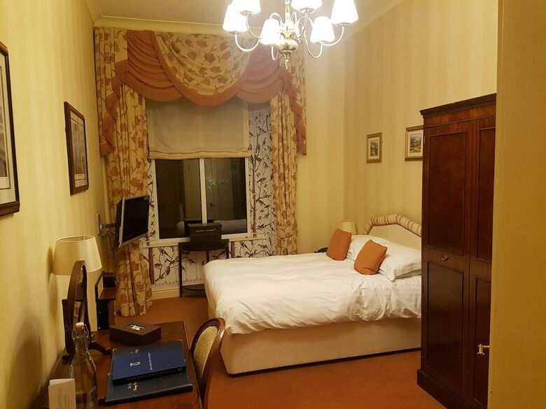 Hotel Tre-ysgawen Hall