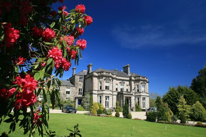 Hotel Tre-ysgawen Hall