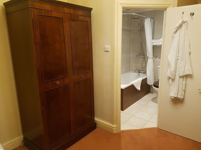 Hotel Tre-ysgawen Hall
