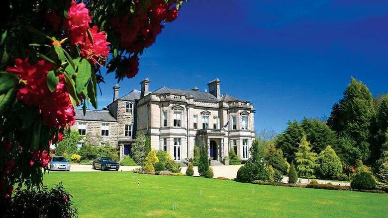 Hotel Tre-ysgawen Hall