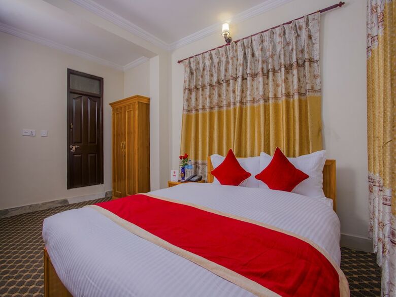 Oyo 293 Royal Bouddha Hotel