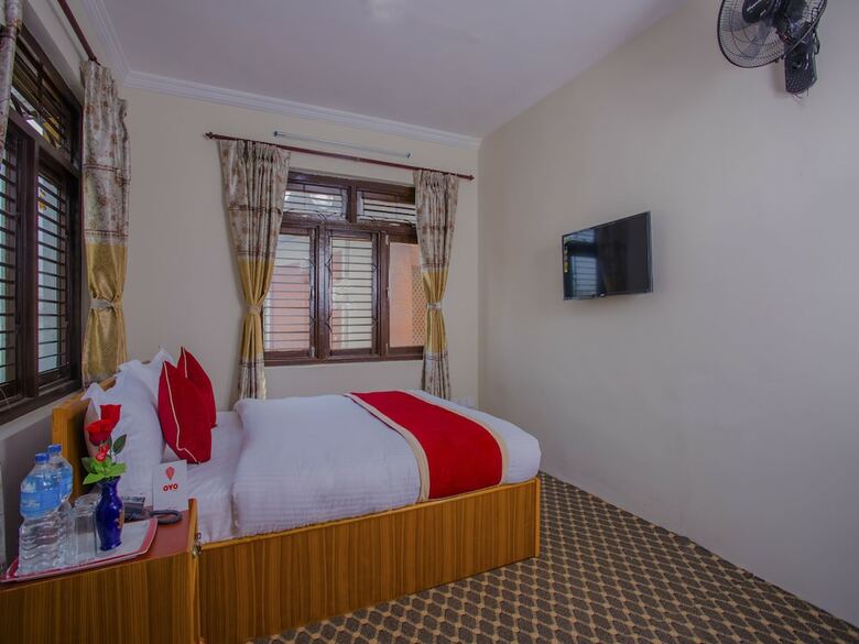 Oyo 293 Royal Bouddha Hotel