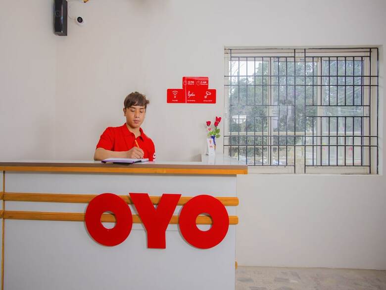 Oyo 293 Royal Bouddha Hotel
