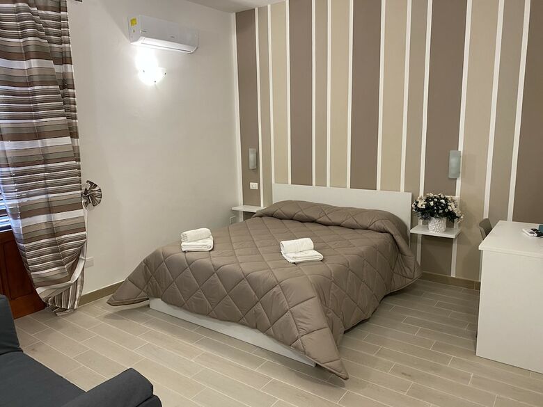 Hotel In Centro Rooms