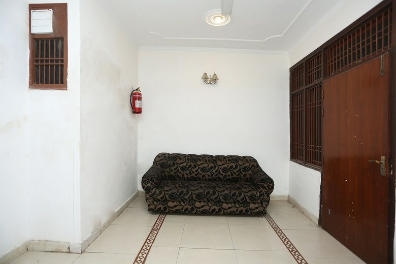 Oyo 26771 Hotel Lotus Inn