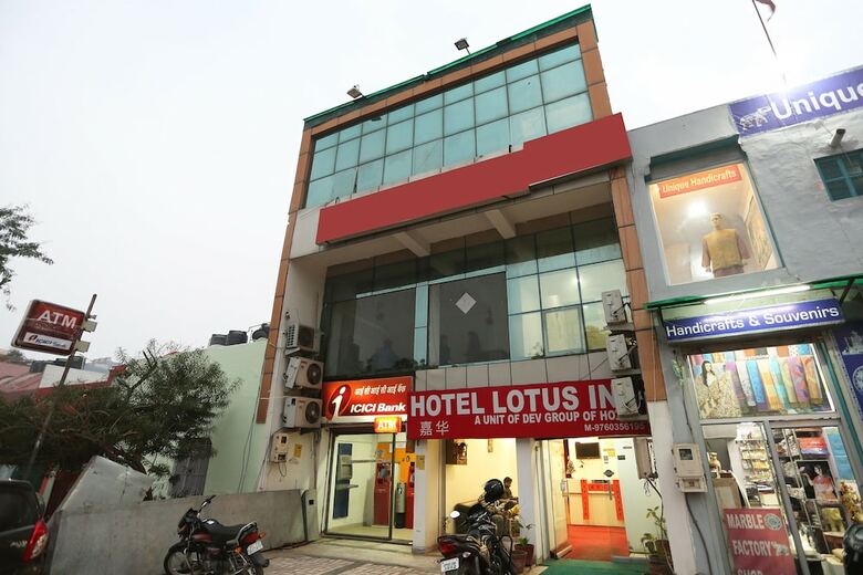 Oyo 26771 Hotel Lotus Inn