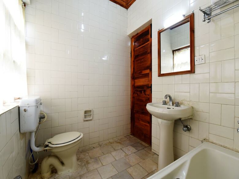 Oyo Home 15642 Luxurious 2bhk