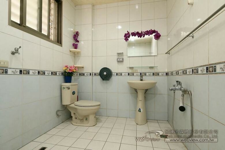 Hotel Zuoan Huati B&B