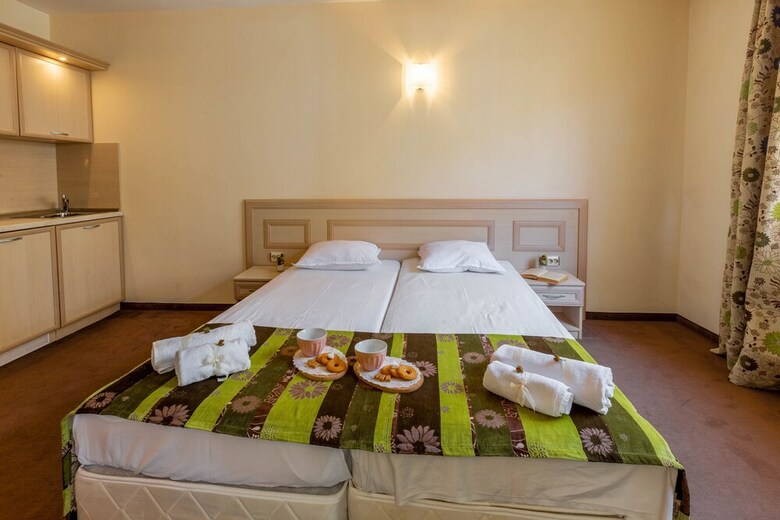 Aparthotel Studio With Kitchenette In Avalon Complex