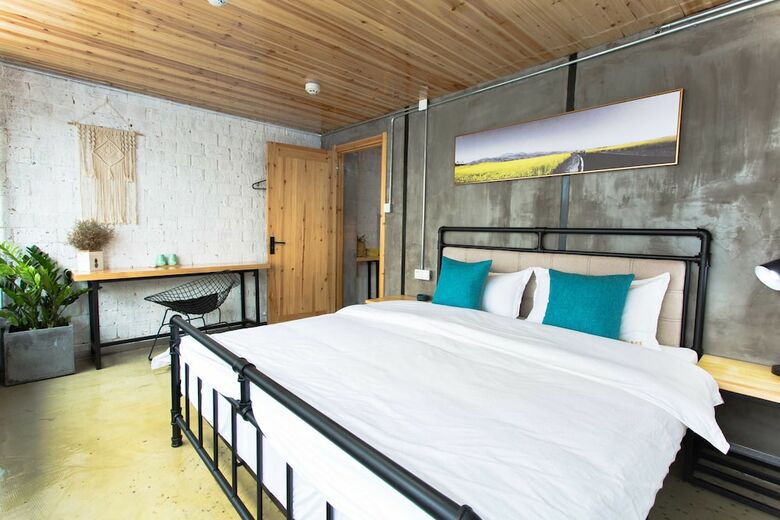 Hostal Tunxi Old Street Homestay