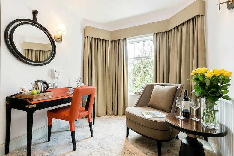 Burnside Hotel