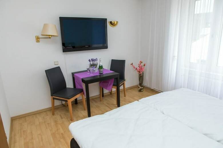 Hotel Zwehrener Hof