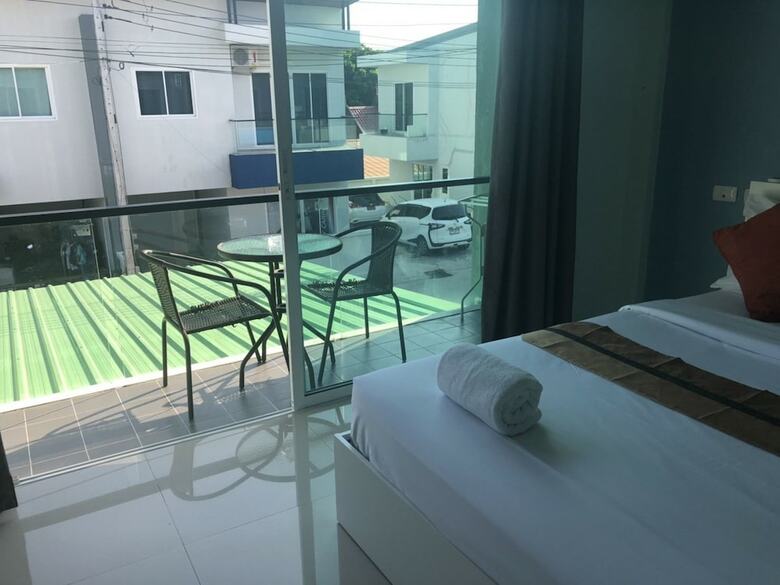 Hotel Khao Oat Airport