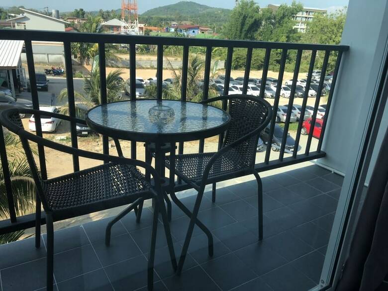 Hotel Khao Oat Airport