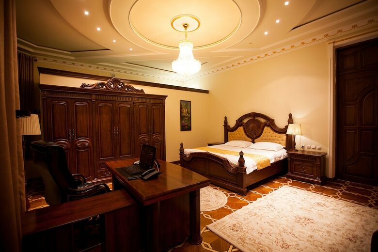 Twins Hotel