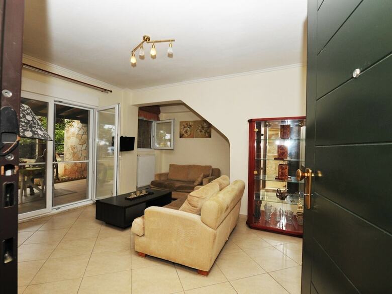 Aiolos Home